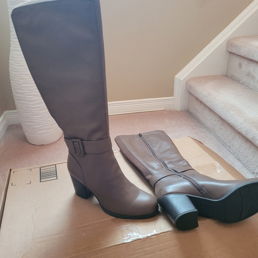 Ladies fall winter boots